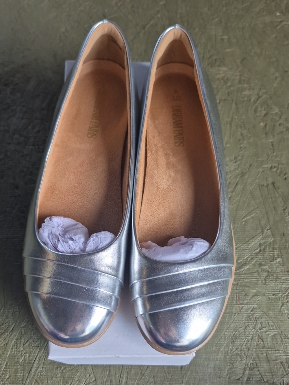 Dream Pairs Silver Metallic Slip-On Ballet Flats